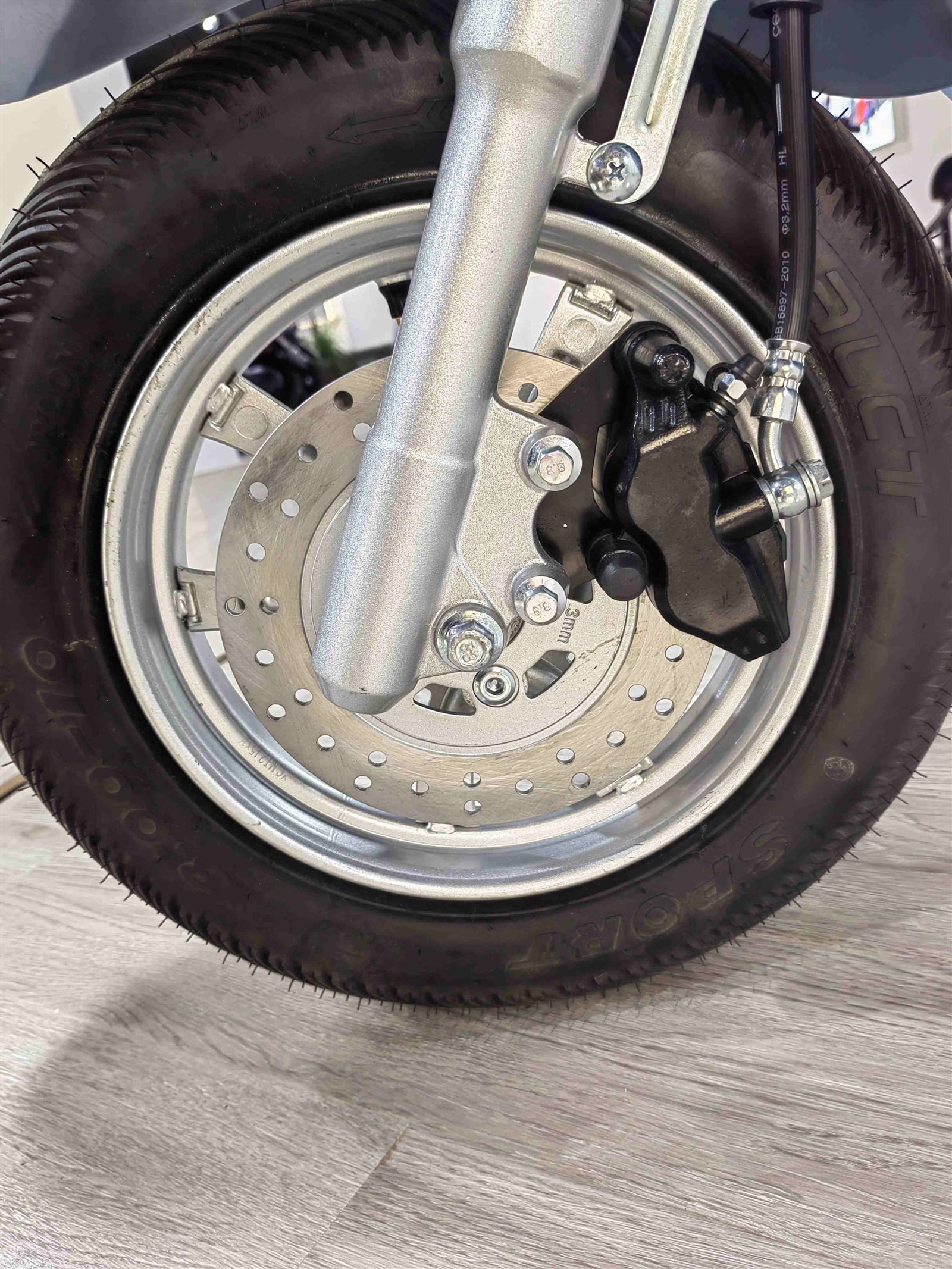 2023050508274011 2023050508274011